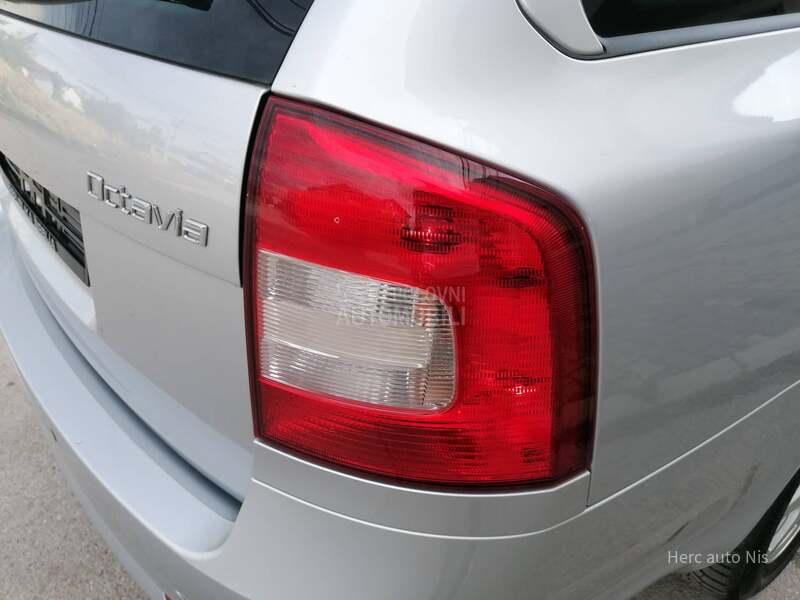 Škoda Octavia 2.0tdi STYLE 4x4 CH
