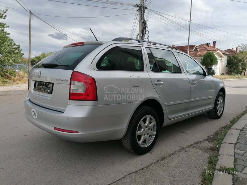 Škoda Octavia 2.0tdi STYLE 4x4 CH