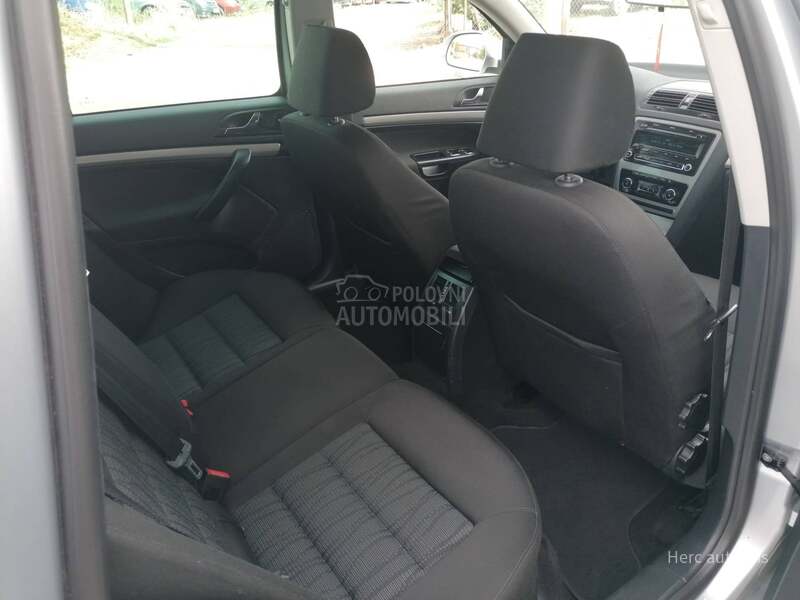 Škoda Octavia 2.0tdi STYLE 4x4 CH