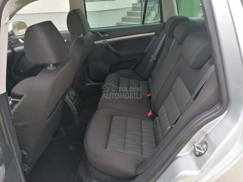 Škoda Octavia 2.0tdi STYLE 4x4 CH