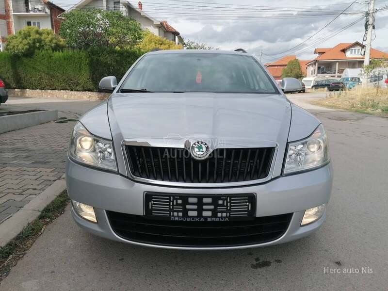Škoda Octavia 2.0tdi STYLE 4x4 CH