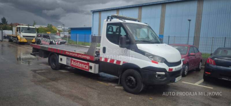 Iveco DAILY ŠLEP