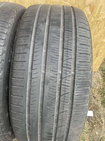Pirelli 275/40 R22 Letnja