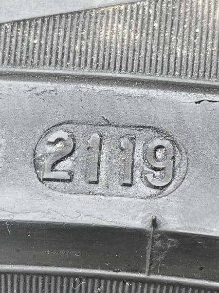 Pirelli 275/40 R22 Letnja