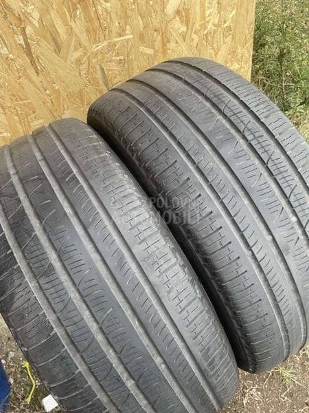 Pirelli 275/40 R22 Letnja