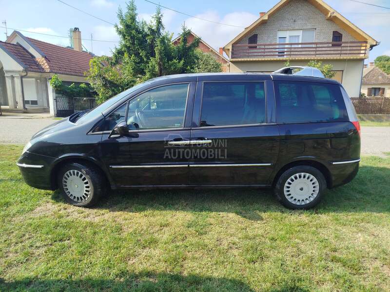 Lancia Phedra 