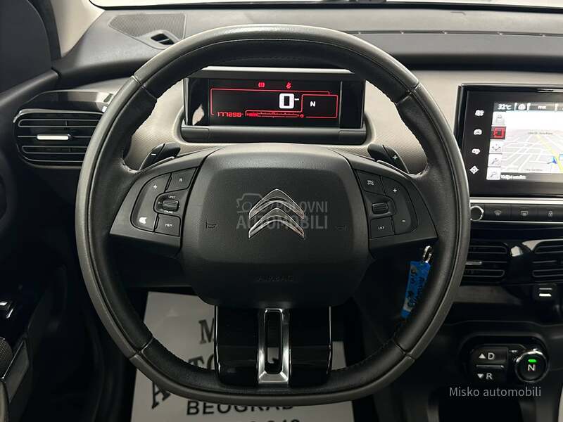 Citroen C4 Cactus 1.2 i Aut Led Kamera