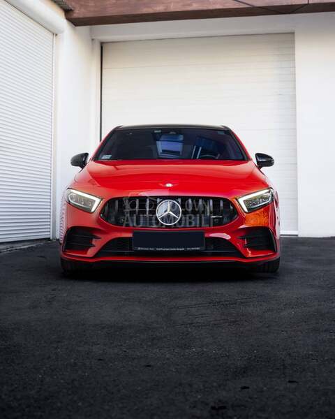 Mercedes Benz A 35 AMG Akrapović