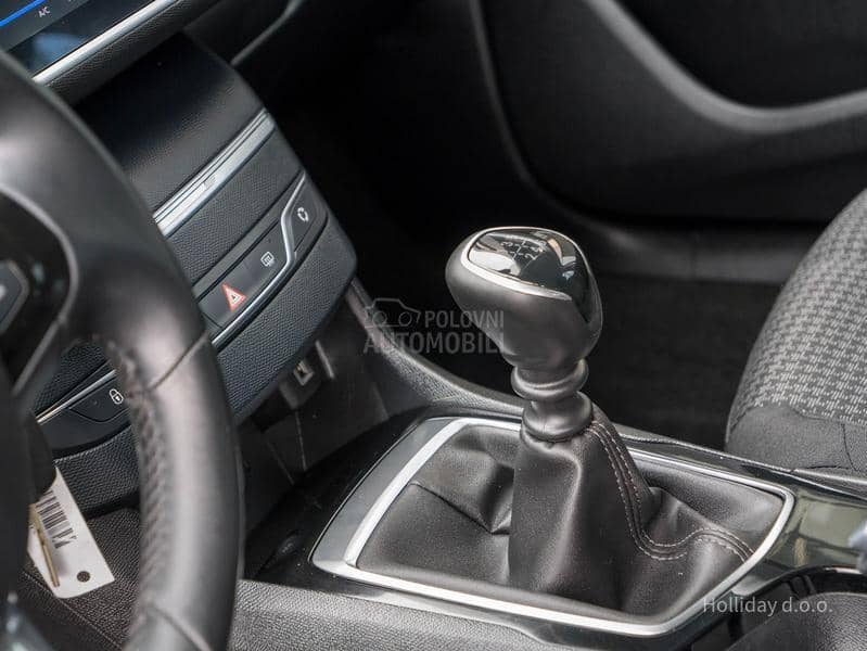 Peugeot 308 1.2PureTech Led Nav