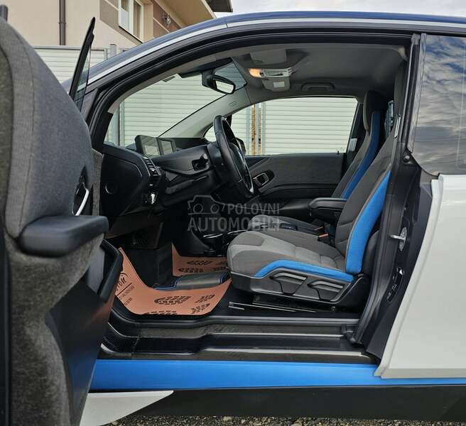 BMW i3 