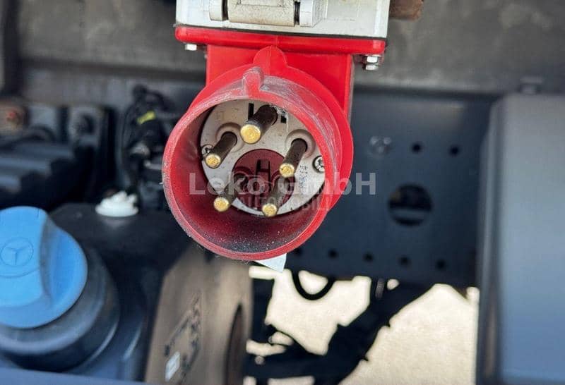 Mercedes Benz ATEGO 1218