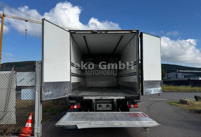 Mercedes Benz ATEGO 1218