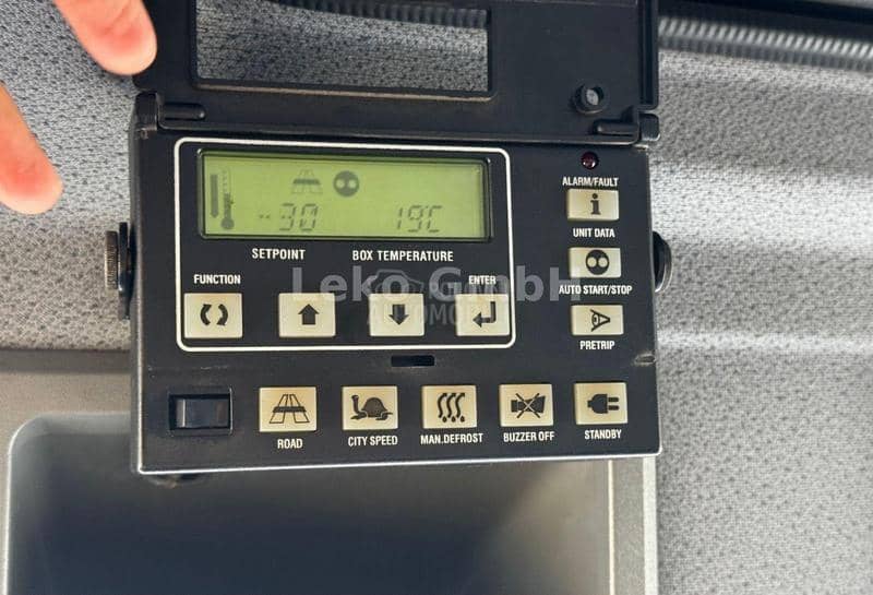 Mercedes Benz ATEGO 1218