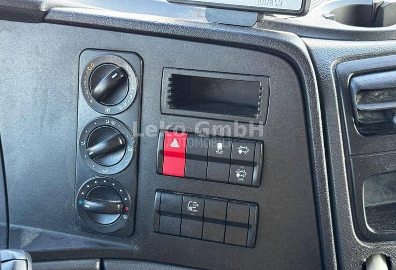 Mercedes Benz ATEGO 1218