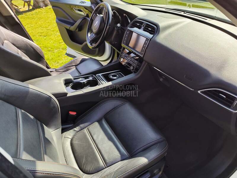Jaguar F pace 2.0d