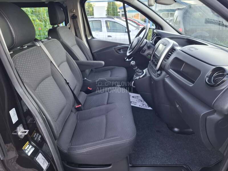 Opel Vivaro 1,6cdti 6 sedista