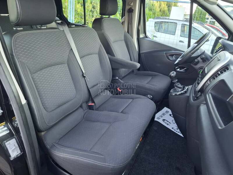 Opel Vivaro 1,6cdti 6 sedista