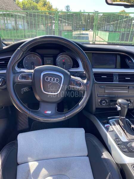 Audi S5 