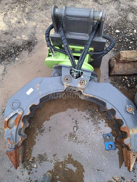 Grajfer BGS 04 za bagere 8-12 tona