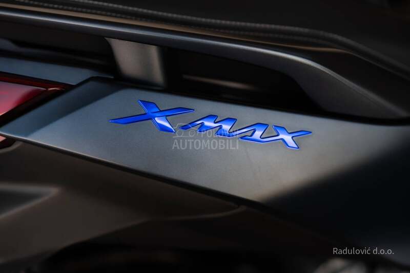 Yamaha X MAX 300