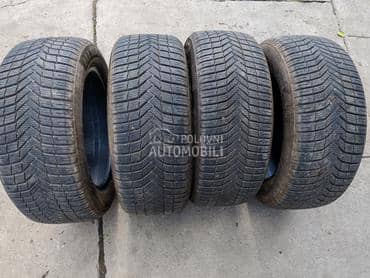 Ostalo 235/55 R17 Sve sezone