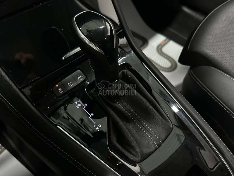 Opel Grandland X 1.2 INNOVATION