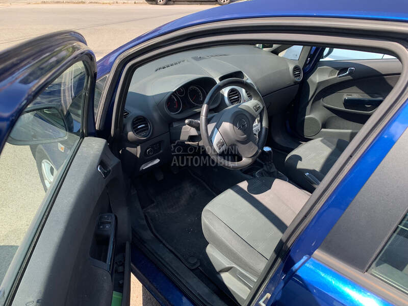 Opel Corsa D 1.3