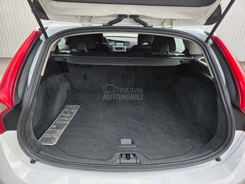 Volvo V60 1.6 D2