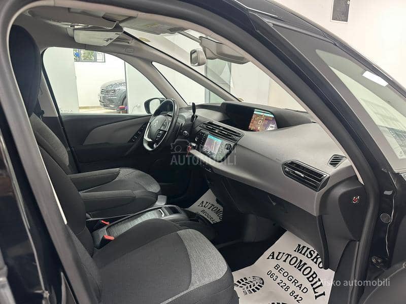 Citroen C4 SpaceTourer 1.5 HDI Aut Virt Kam Citroen C4 SpaceTourer 1.5 HDI Aut Virt Kam