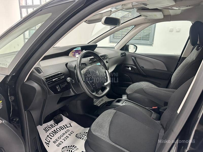Citroen C4 SpaceTourer 1.5 HDI Aut Virt Kam Citroen C4 SpaceTourer 1.5 HDI Aut Virt Kam