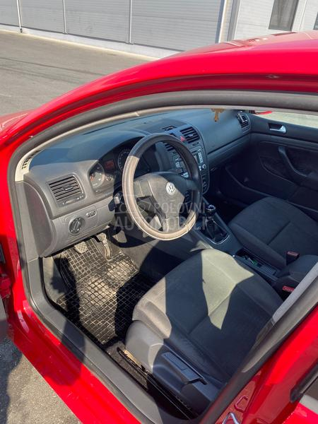 Volkswagen Golf 5 1.4 comfortline