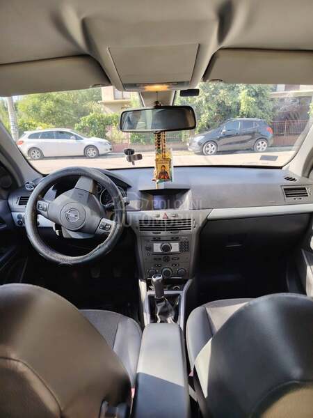 Opel Astra H 1.9