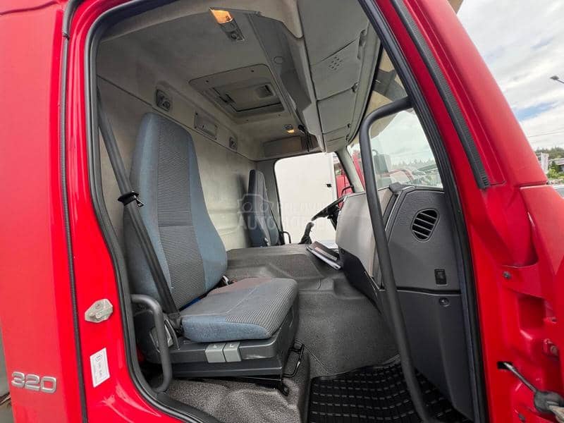 Volvo FE 320 HIAB 122B 2 DUO