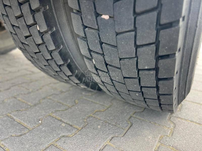 Volvo FE 320 HIAB 122B 2 DUO