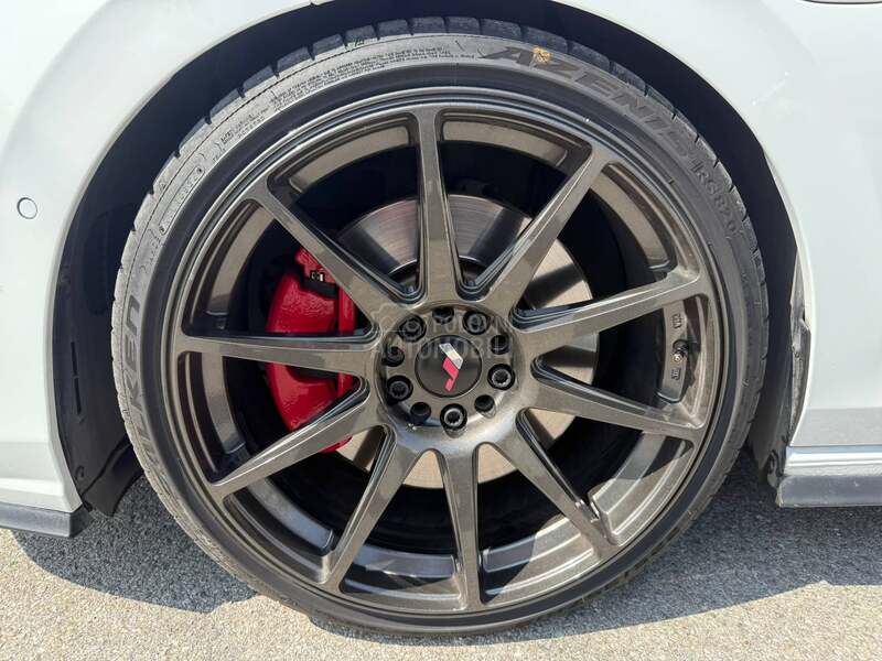 Volkswagen Golf 8 GTE 245 IQ LIGHT