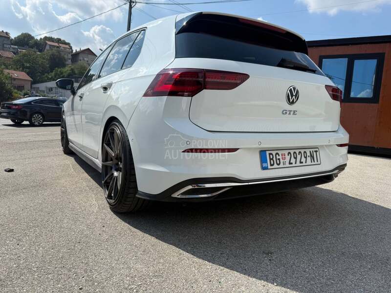 Volkswagen Golf 8 GTE 245 IQ LIGHT
