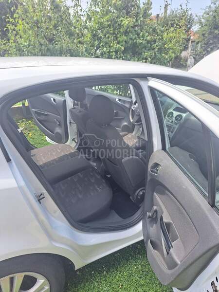 Opel Corsa D 1.3 CDTI NAV