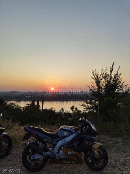 Yamaha yzf 600R