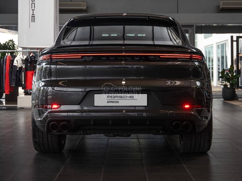 Porsche Cayenne S Coupe