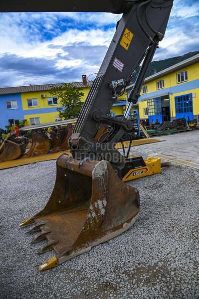 Volvo EC220EL