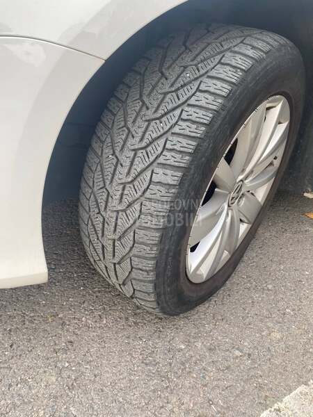 Volkswagen Passat B7 TDI bluemotion