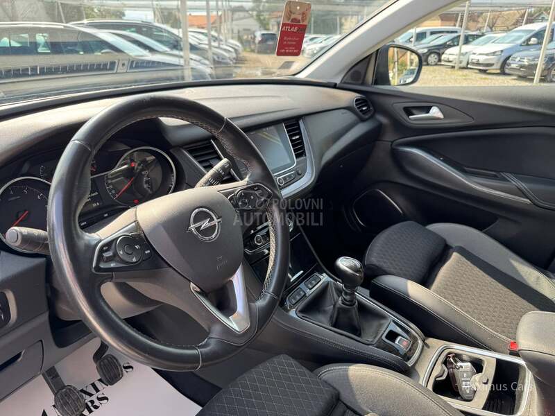 Opel Grandland X 1.2 TURBO