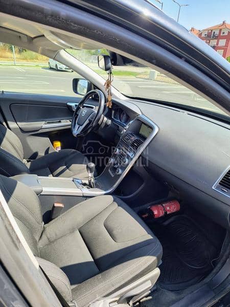 Volvo XC60 reg.do.11/2026