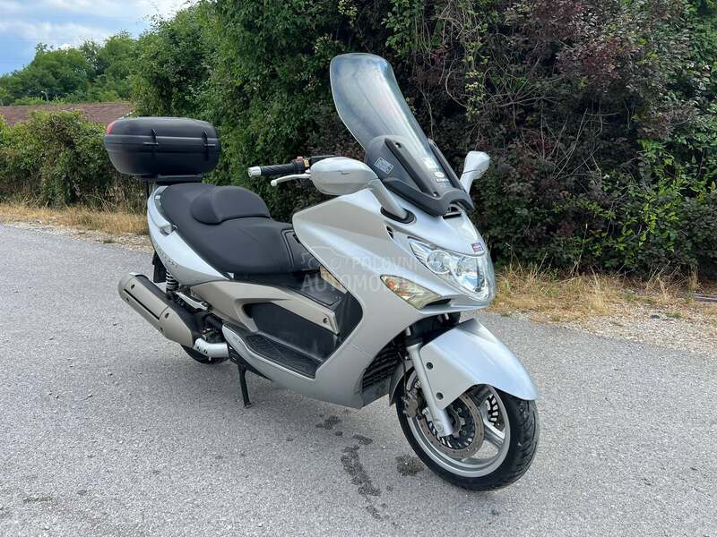 Kymco Xciting 500