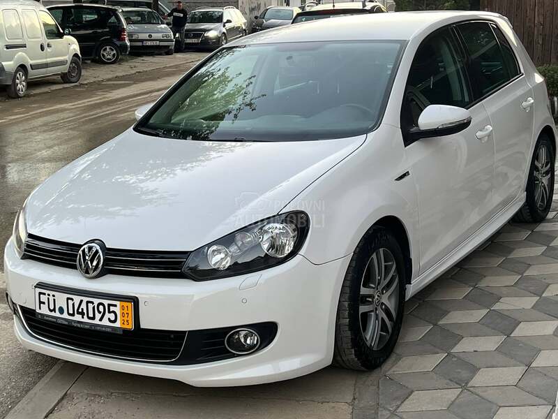Volkswagen Golf 6 1.6 R-Line
