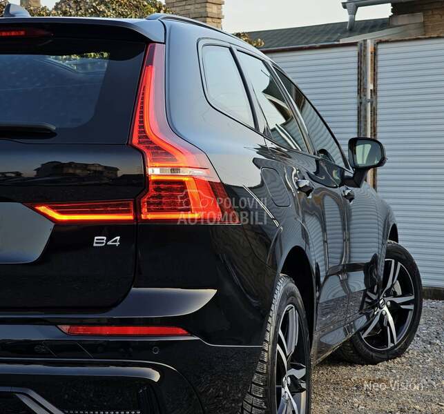 Volvo XC60 2.0 B4 R-Design