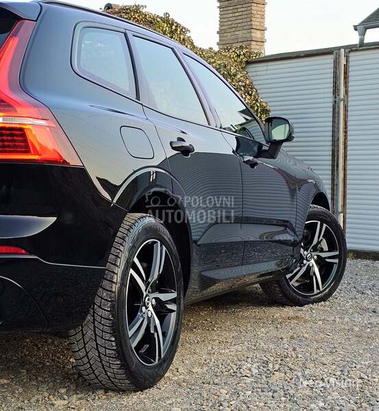 Volvo XC60 2.0 B4 R-Design