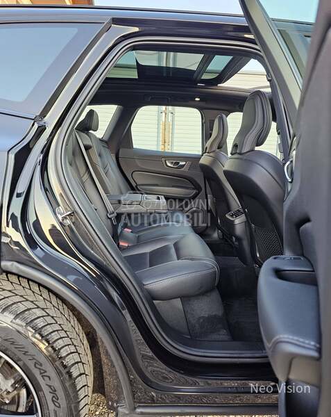 Volvo XC60 2.0 B4 R-Design