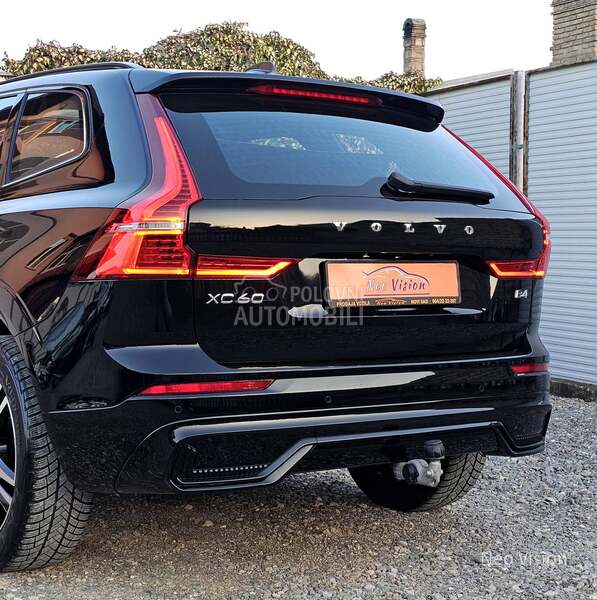 Volvo XC60 2.0 B4 R-Design