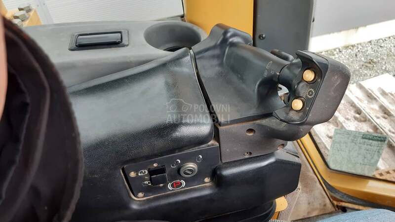 CAT D5N LGP  RENT / PRODAJA